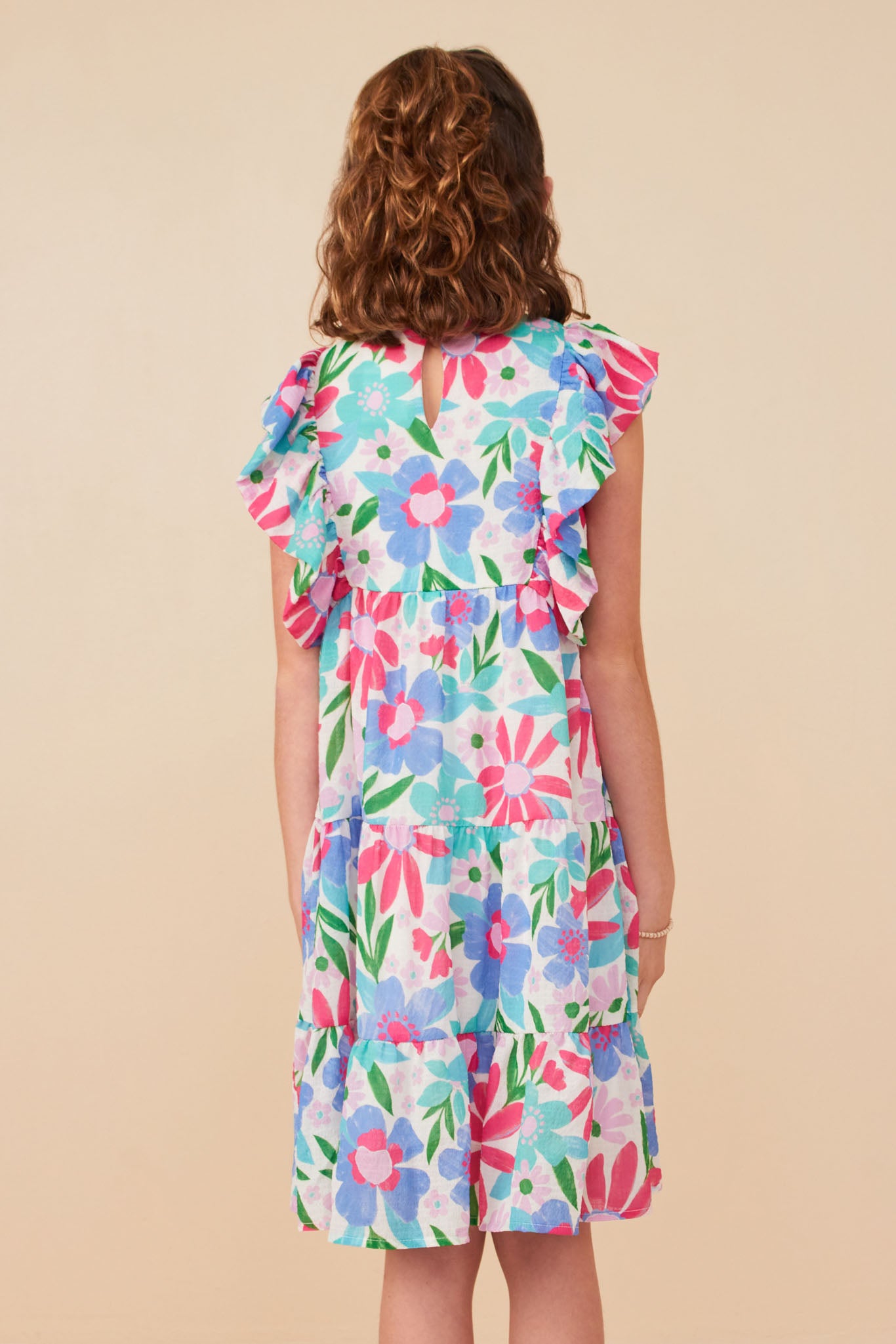 Strukturiertes Kleid mit floralen Rüschenärmeln - Image 4