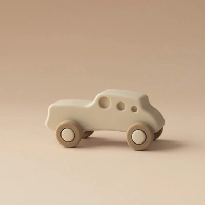 Klassisches Rennspielzeug aus lebensmittelechtem Silikon